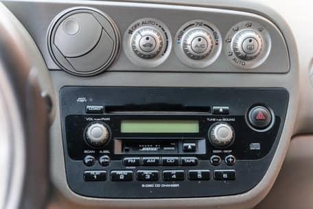 讴歌RSX  Type-S，这是2005年在饿迈瑞啃上的牌，跑了六万多英里，改装