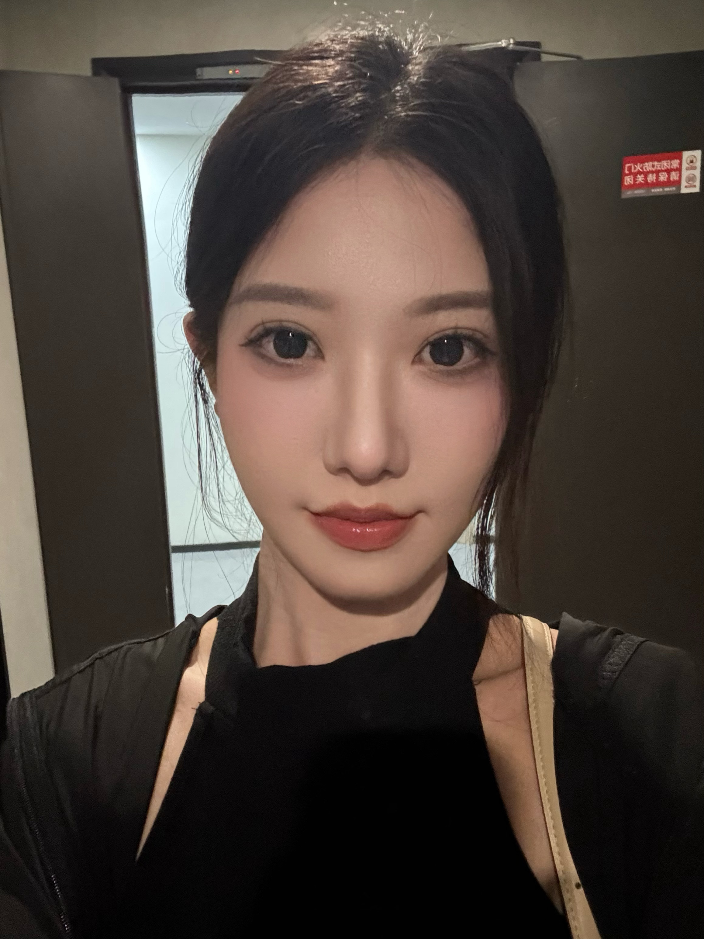 艰难扛住 暂时不需要老公 
