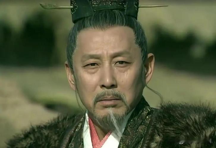 刘邦和刘备的区别是：刘邦用人的能力远大于刘备，而且不会感情用事。刘备用人能力不如