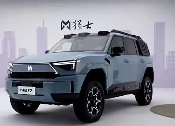 谁懂啊！猛士M817也太全能了
军车底蕴硬派越野，配上华为顶尖智能
智驾丝滑、续