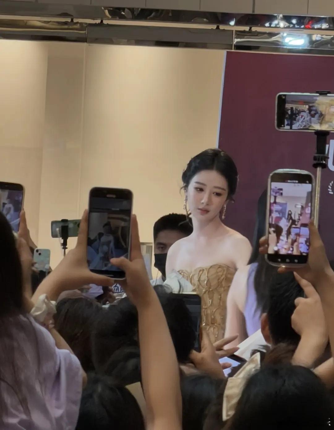 杨紫生图水平怎么样？ 