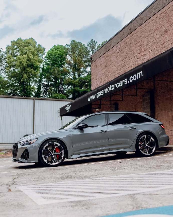 Audi RS6 Avant Performance 🩶这玩意儿简直是高性能旅