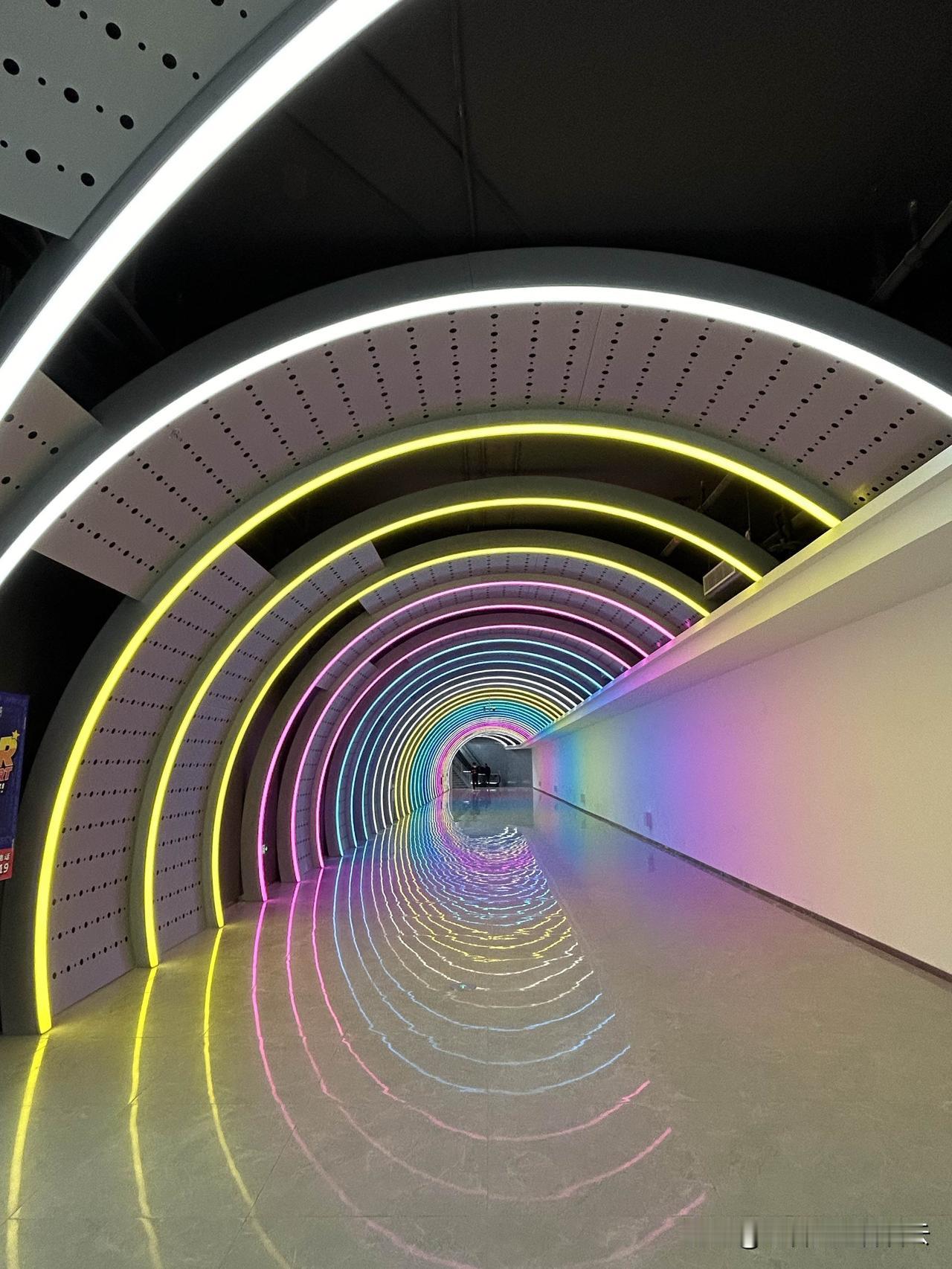 人生在世，说实话有多少人想明白了，真正属于你自己的东西是哪些呢？

我觉得除了身