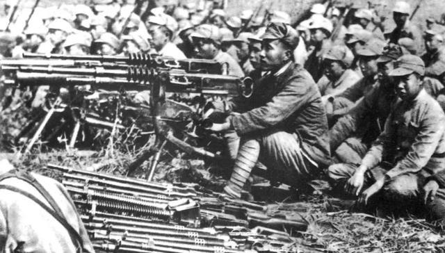 1941年，新四军一个连的队伍因为村里的2名懒汉近乎全军覆灭，一个晚上的时间就牺