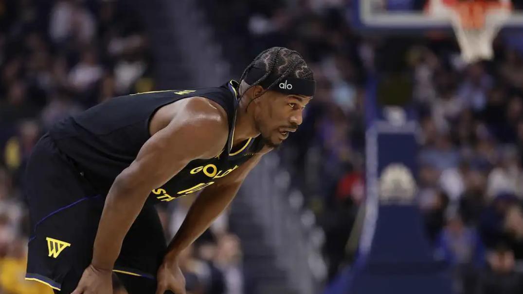 巴特勒赛季报销后，勇士能选择只有4条路——

1、清空球队的选秀权，搭上巴特勒，