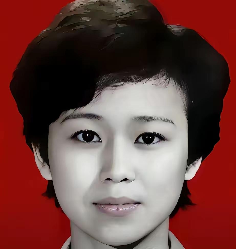 19岁赴老山炮火前线，这位模范卫生员的初心，藏着军人最纯粹的担当
 
中国共产党