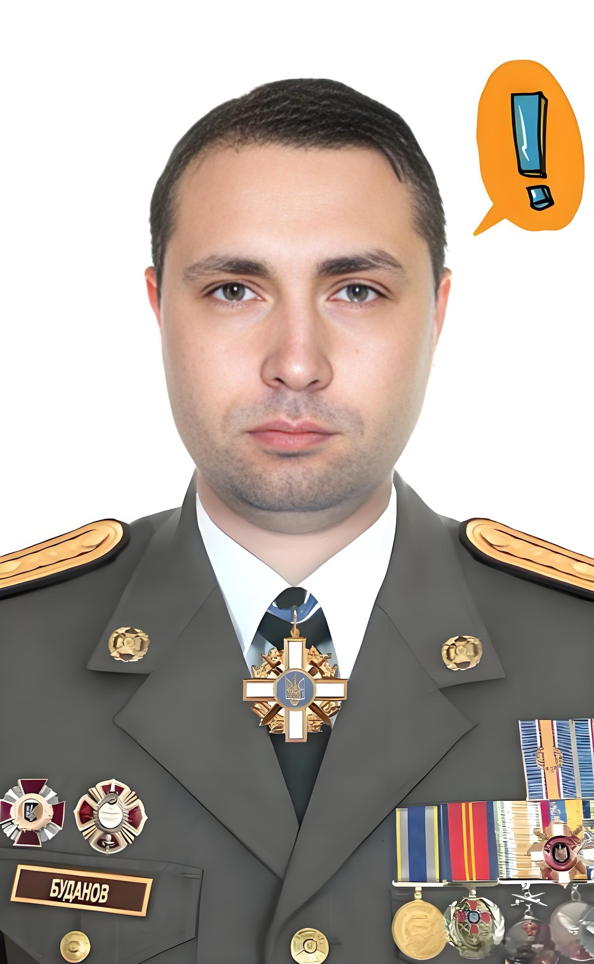 据说秃子从来不敢直视布达诺夫的眼神….. 