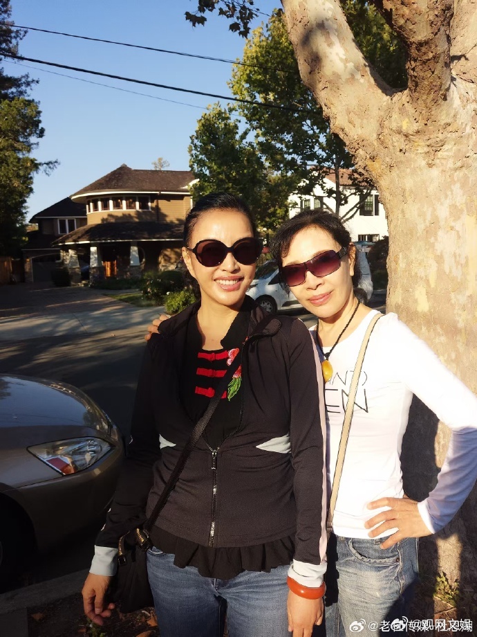 刘晓庆妹妹回应妹妹赞成刘晓庆把遗产捐给国家据，刘晓庆妹妹刘晓红针对热搜，作出几点