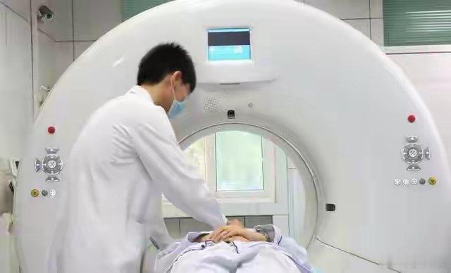 建议复查时非必要不要做CT 关键是听医生评估，真需要再做，毕竟咱要的是精准复查，