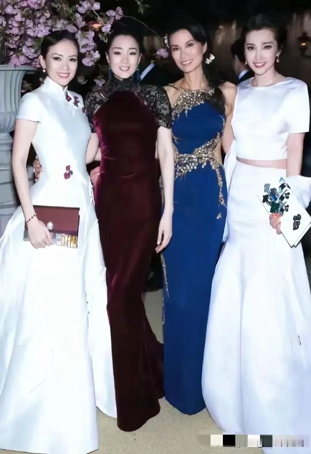 这4个女人算不算中国女人中的顶尖大咖呢？
从照片上看，每个人都有一种高级感，给人