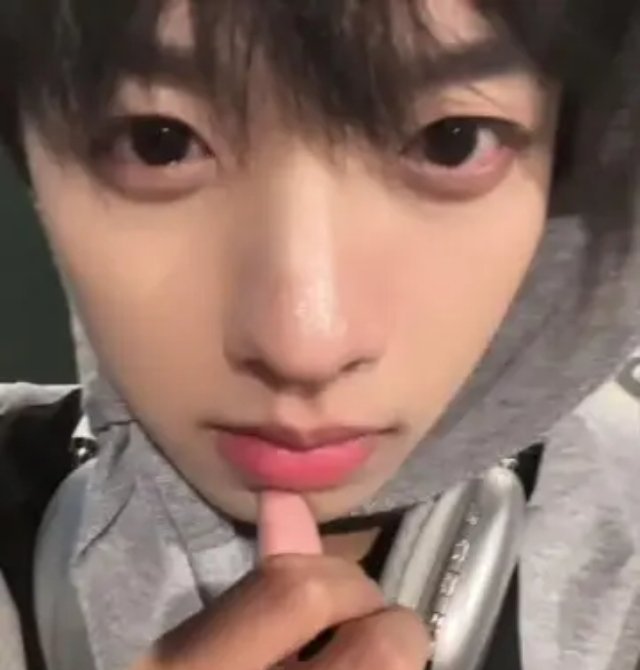 登录法宣阁视角下的贺迪云 