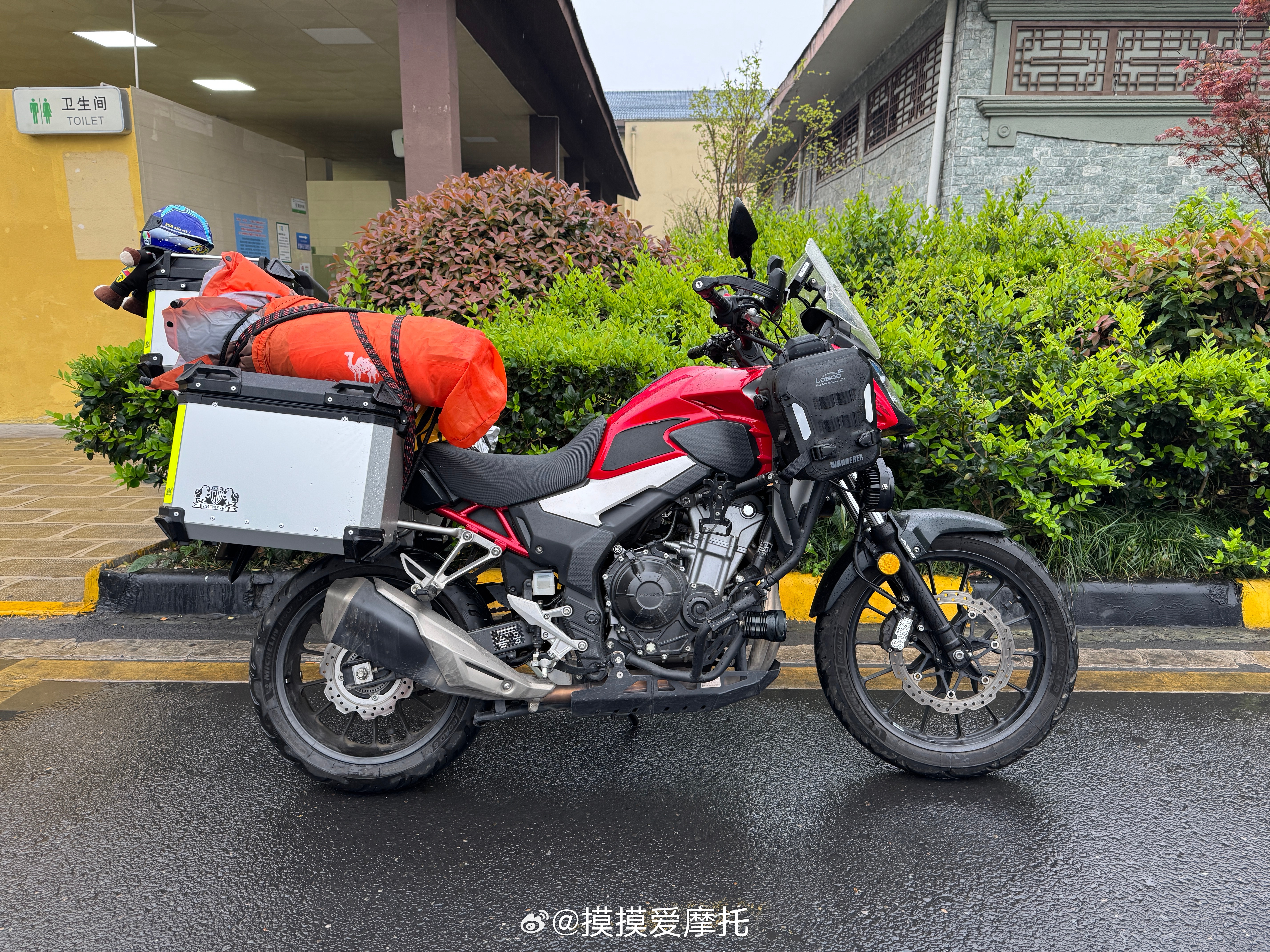 机车摩托车 哈哈 遇见一位自贡的本田CB500X摩友，想起我那3台CB500X了