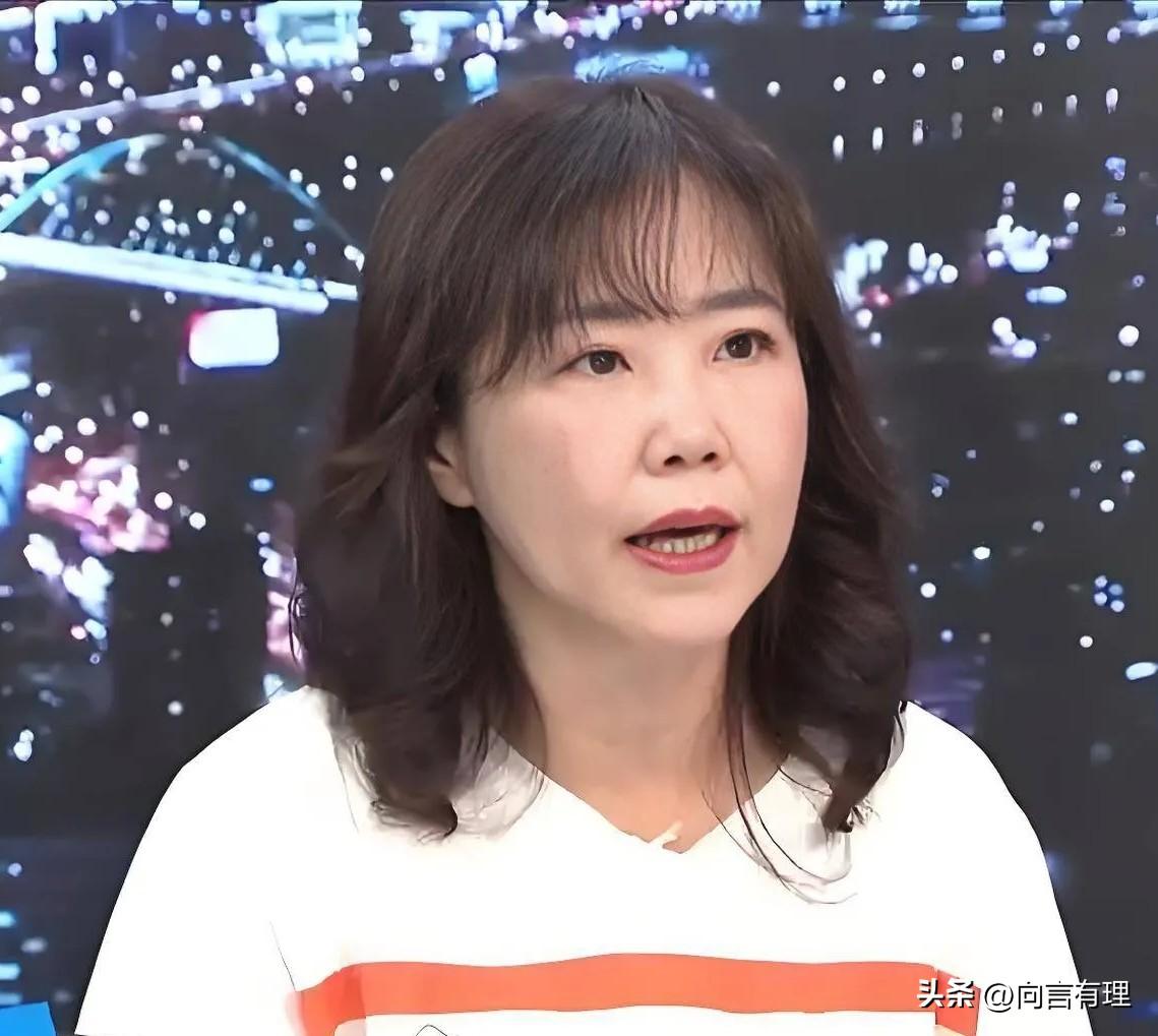 尹乃菁凭什么说“卢秀燕立场就是国民党立场”？她代表谁？

卢秀燕在美放“战争准备