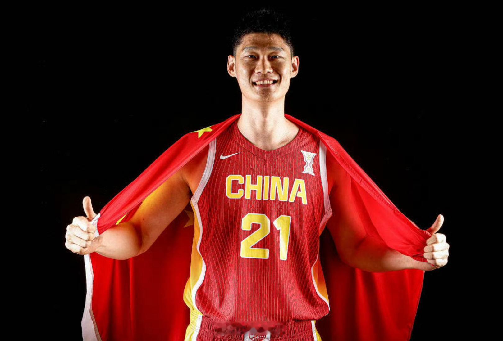 中国篮协主席郭振明：大秋（胡金秋）打完CBA总决赛又来参加集训打亚洲杯，马不停蹄