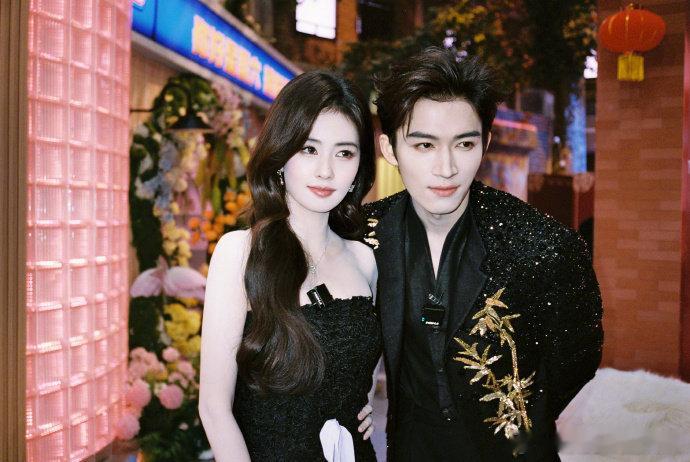 断案奇女子李佩仪白鹿李佩仪六边形全能战士  白鹿李佩仪六边形全能战士，断案奇女子