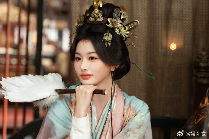 孔雪儿孔雪儿去哪儿进修的演技跳出以往甜妹形象，孔雪儿凭借昭阳公主实现演技突破，长