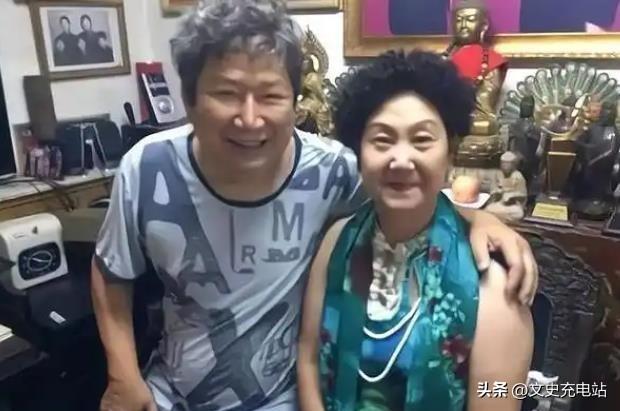 1989年，40岁李春平娶了78岁好莱坞影星，继承70亿遗产，后来女影星弥留之际