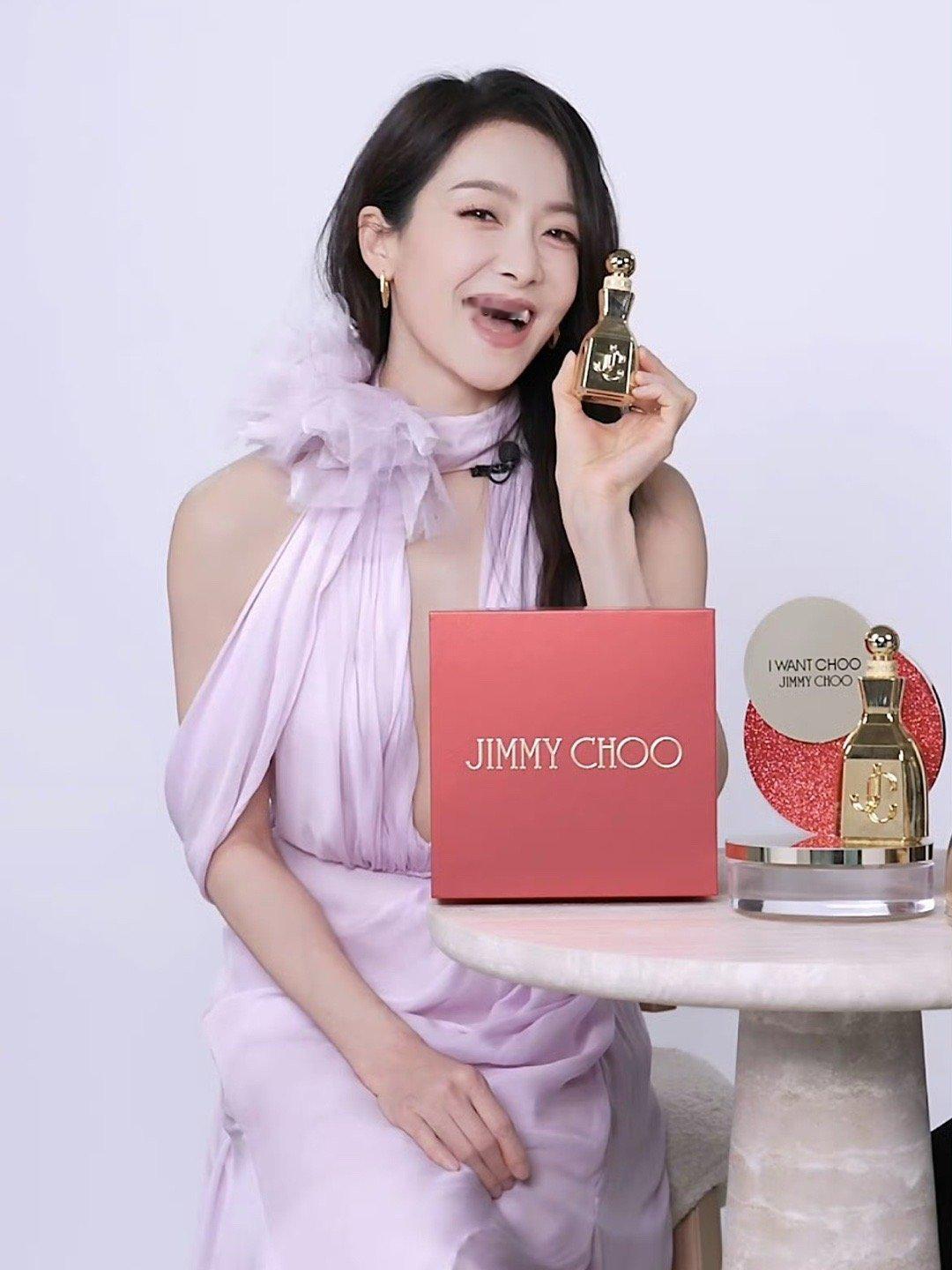 JimmyChoo全球品牌代言人宋茜in Ralph & Russo 2017春