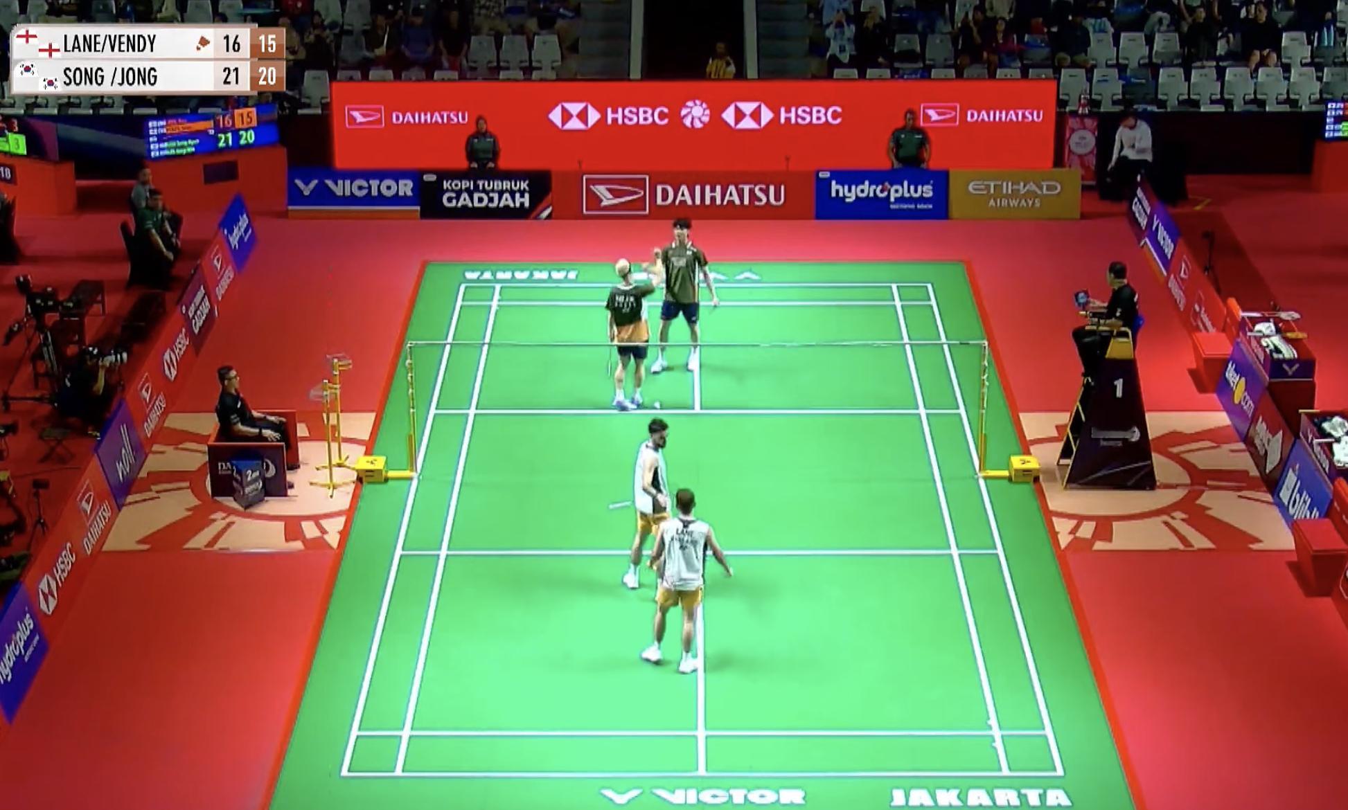 李钟民/赵松炫🇰🇷 21-16、21-15 🏴󠁧󠁢󠁥󠁮󠁧󠁿本·