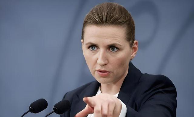 二战时，法国坚持了六周就投降了，丹麦坚持了四个小时就举白旗了。
想想看，二战那会