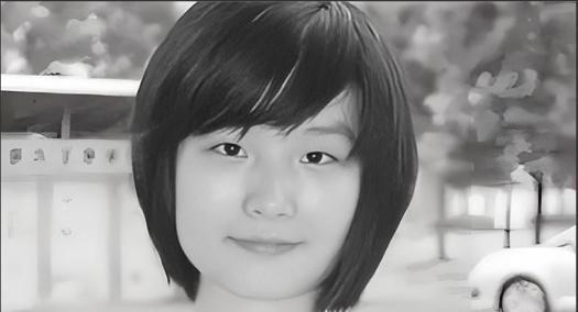 1999年，被父亲偷改志愿，湖北高考687分的女学霸错失心仪的北大，她难以接受，