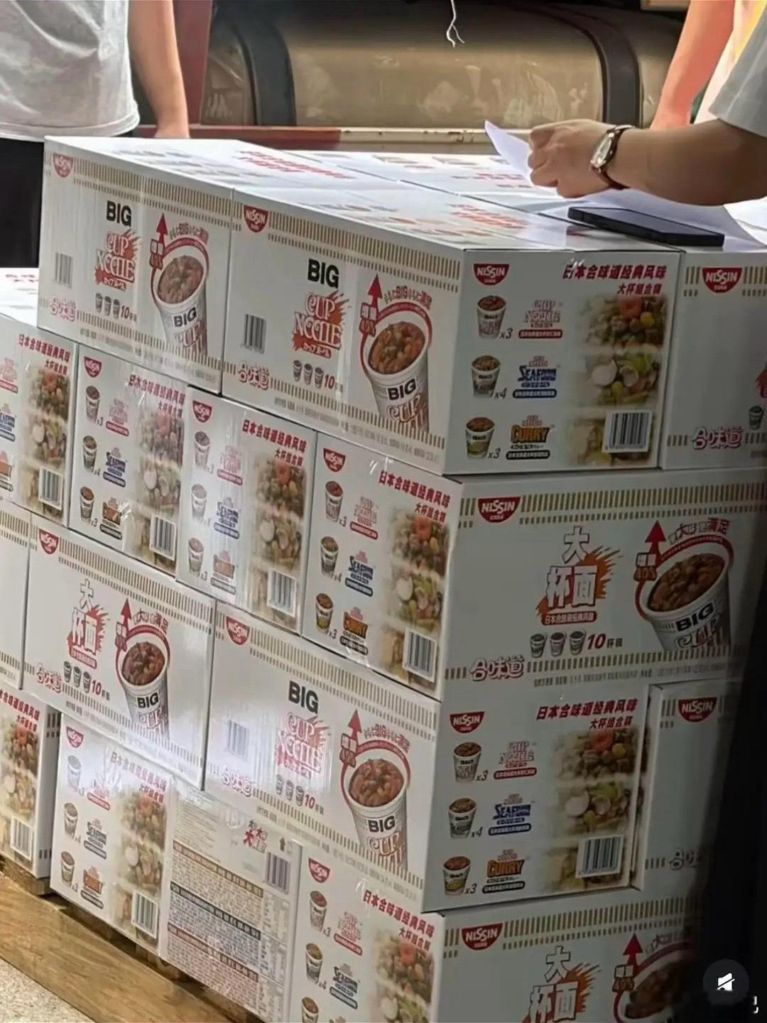 能感受到赵露思不管做什么都很用心，一边筹备澳门演唱会，一边默默关心灾区情况，为广