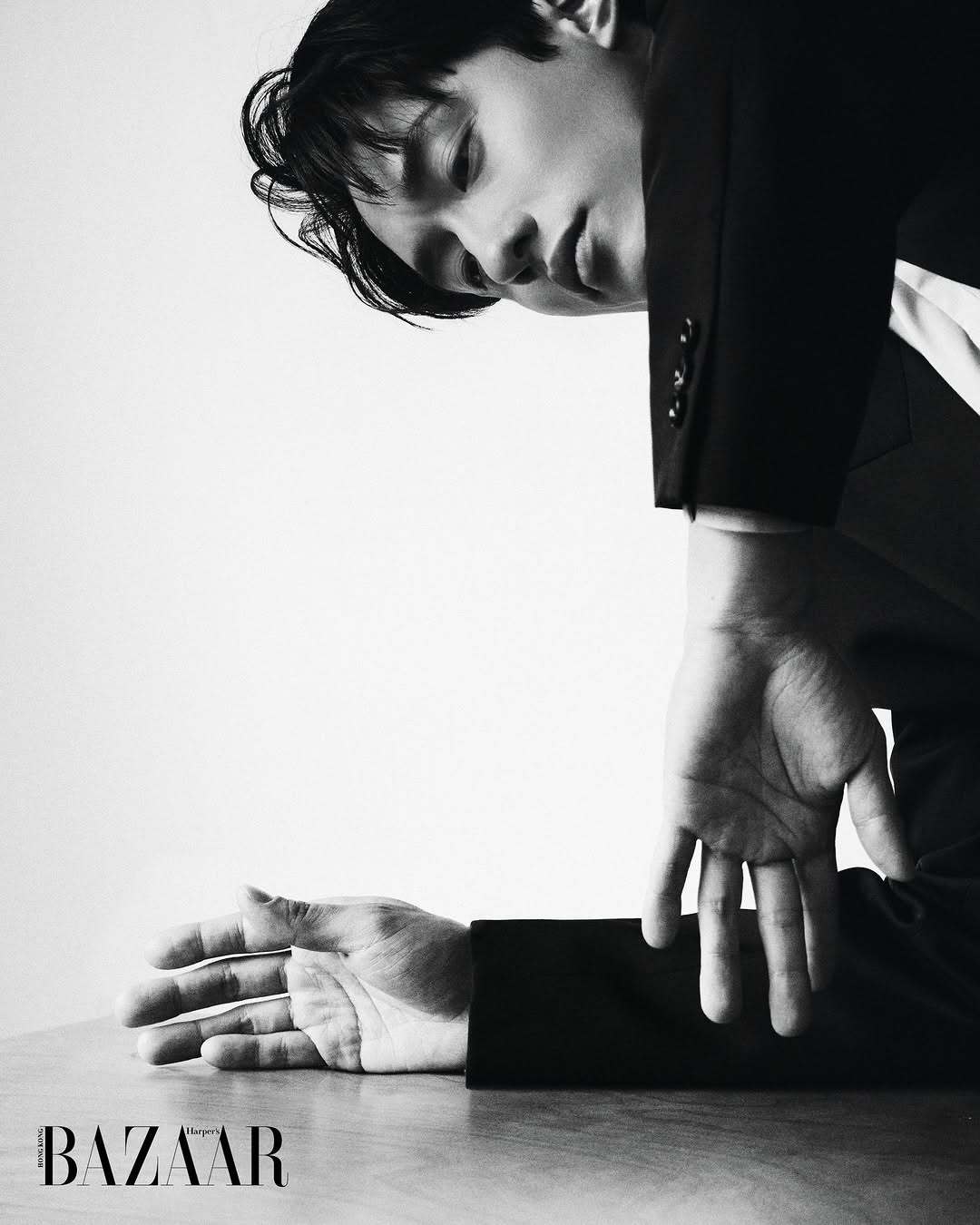 刘俊谦登上《Harper's BAZAAR》香港版 