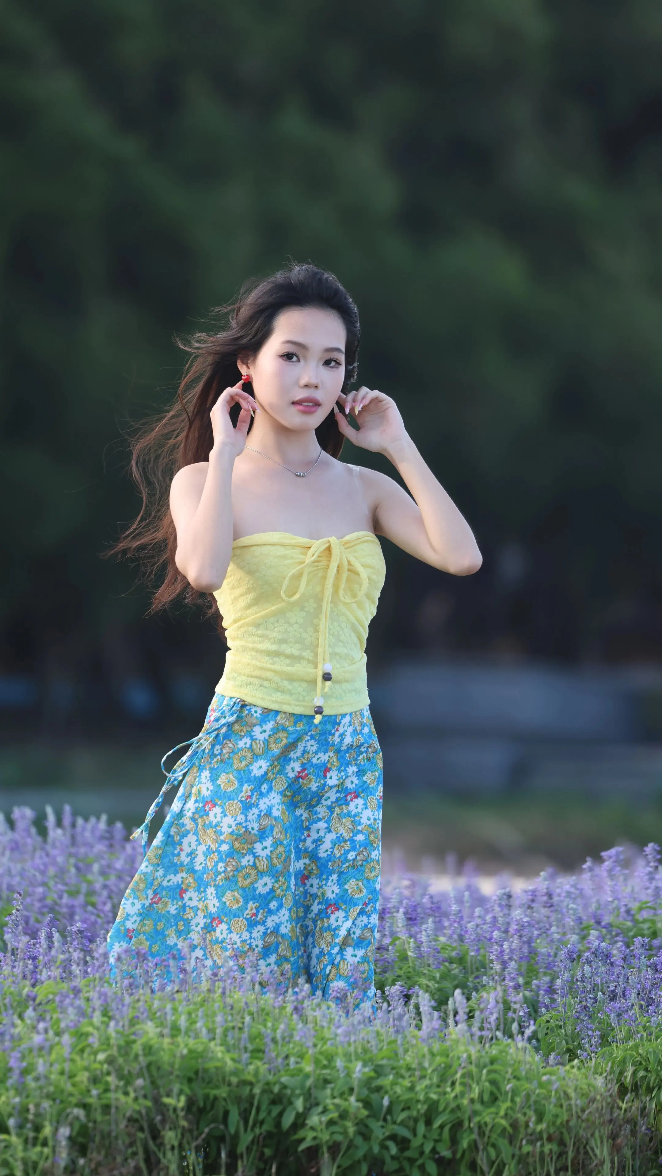 浪漫花海 小清新治愈系 碎花裙 定格美好瞬间