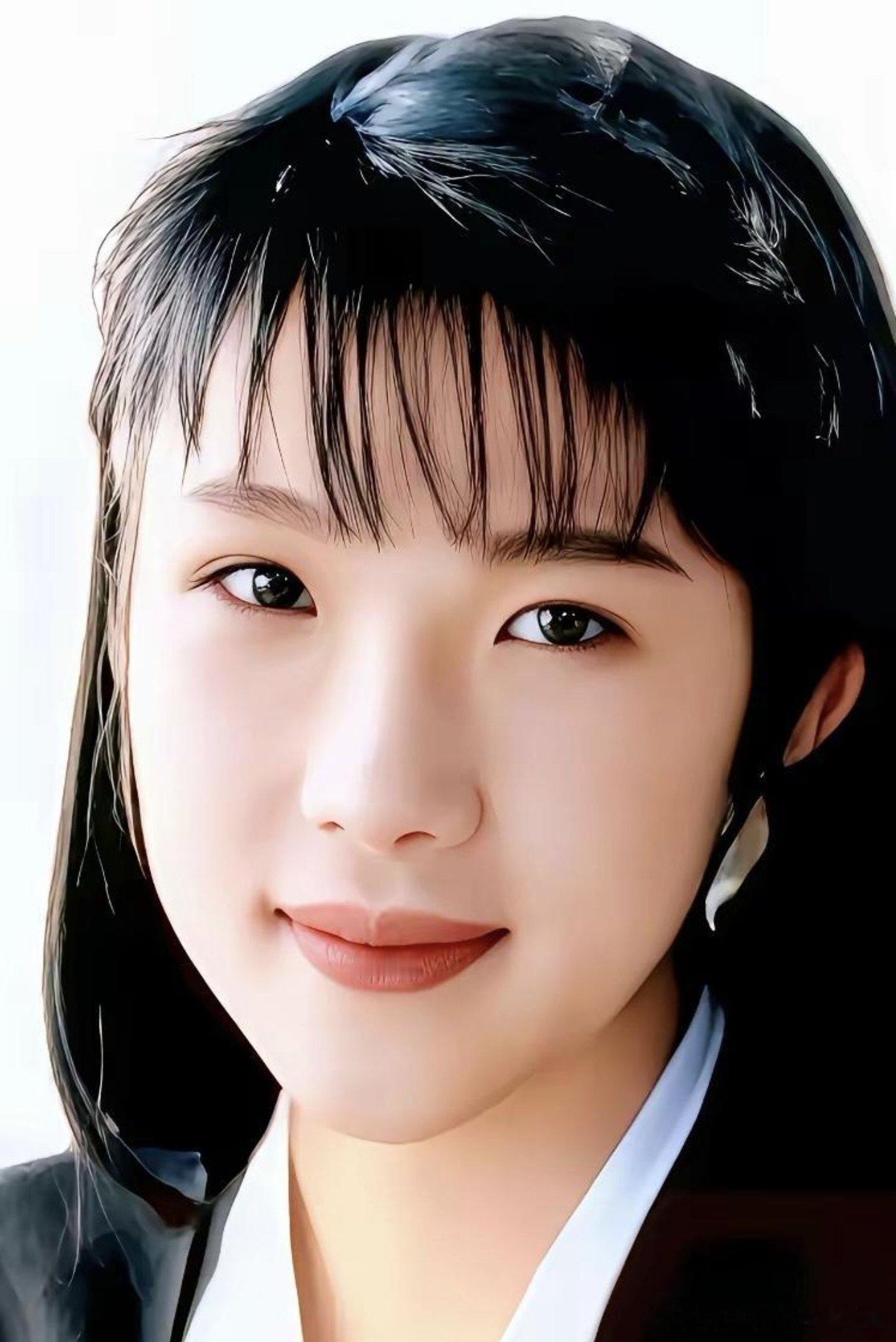 高市早苗变得跟鬼一样，还想把军费提高到GDP的2% ​​​