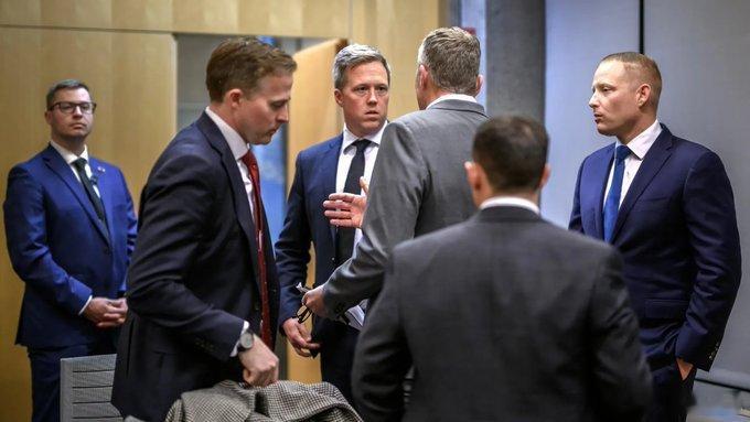 美媒，美国特朗产总统方面称，司机已经基本同意这个投降协议，只剩下一些细节还需要确