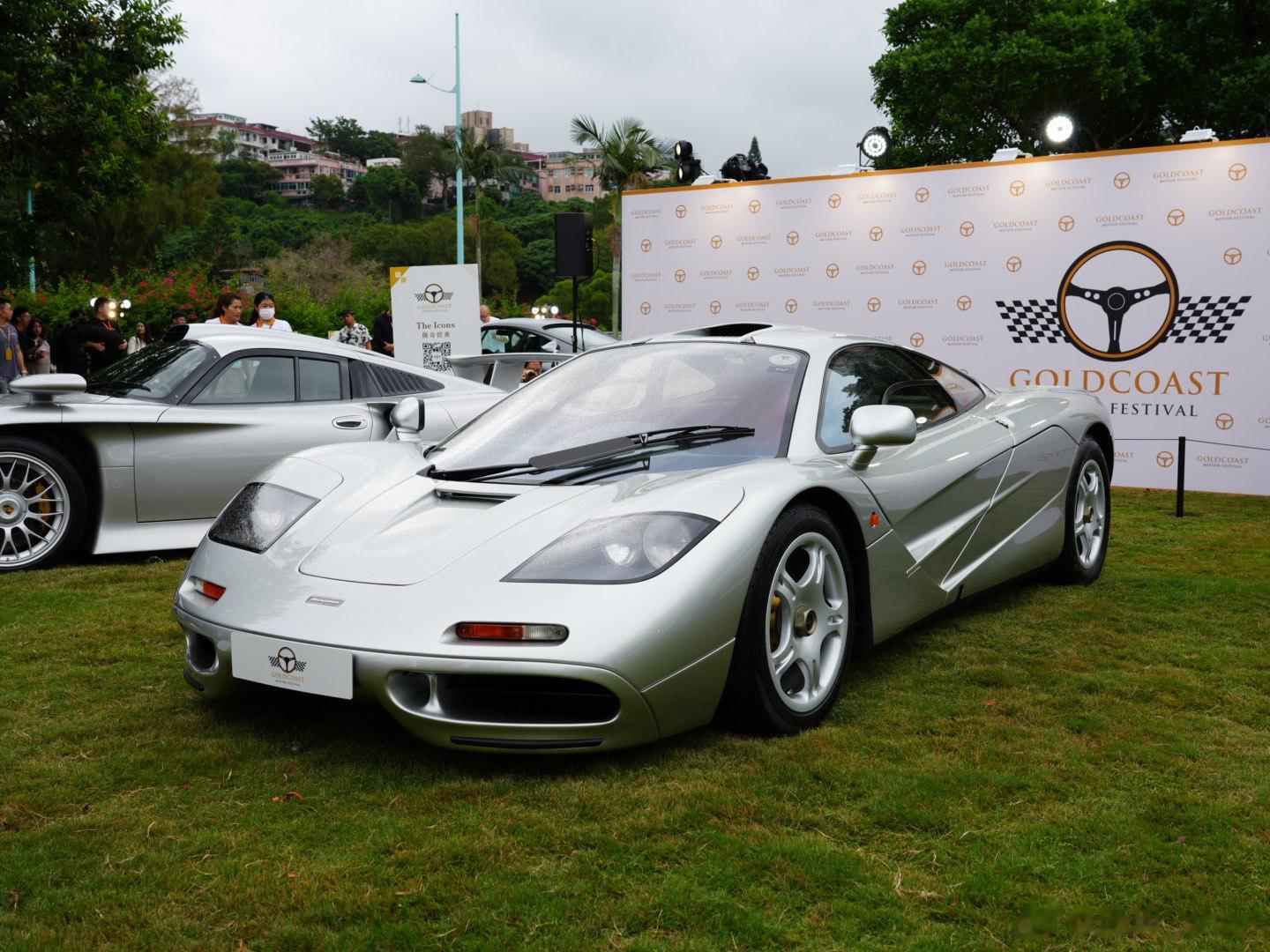 #shen车视界# 一周之内打卡6款顶级迈凯伦[爱你]香港黄金海岸车展，F1，真