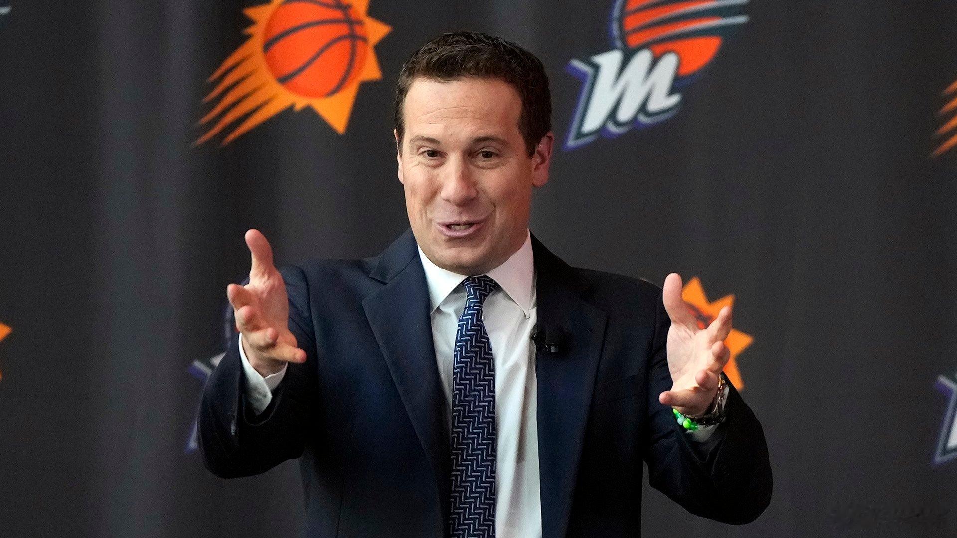 伊什比亚痛斥NBA专家看衰太阳队下赛季前景的言论