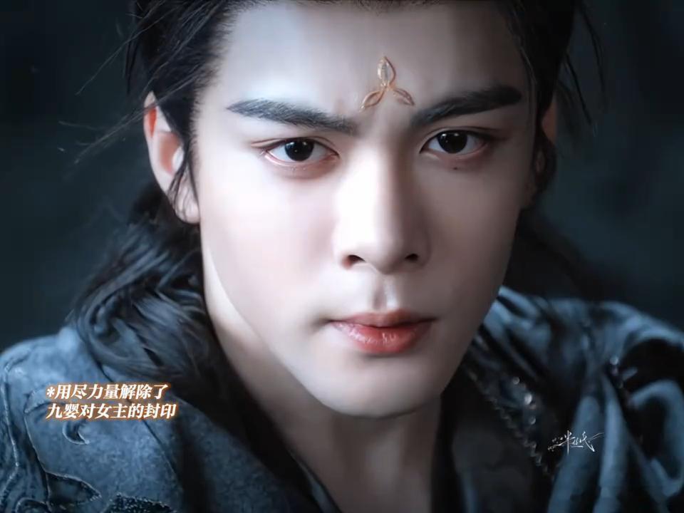 曾舜晞好浓烈的爱意曾舜晞19集戏份曾舜晞把武拾光的爱意演到骨子里，眼神温柔又滚烫