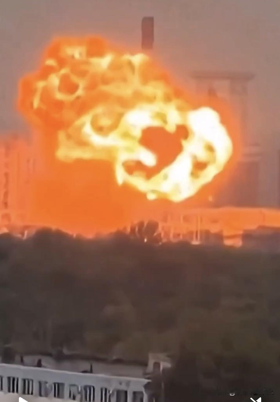 莫斯科，乌克兰这次又来了--昨夜今晨，乌克兰对俄罗斯发动了自2022年全面战争以