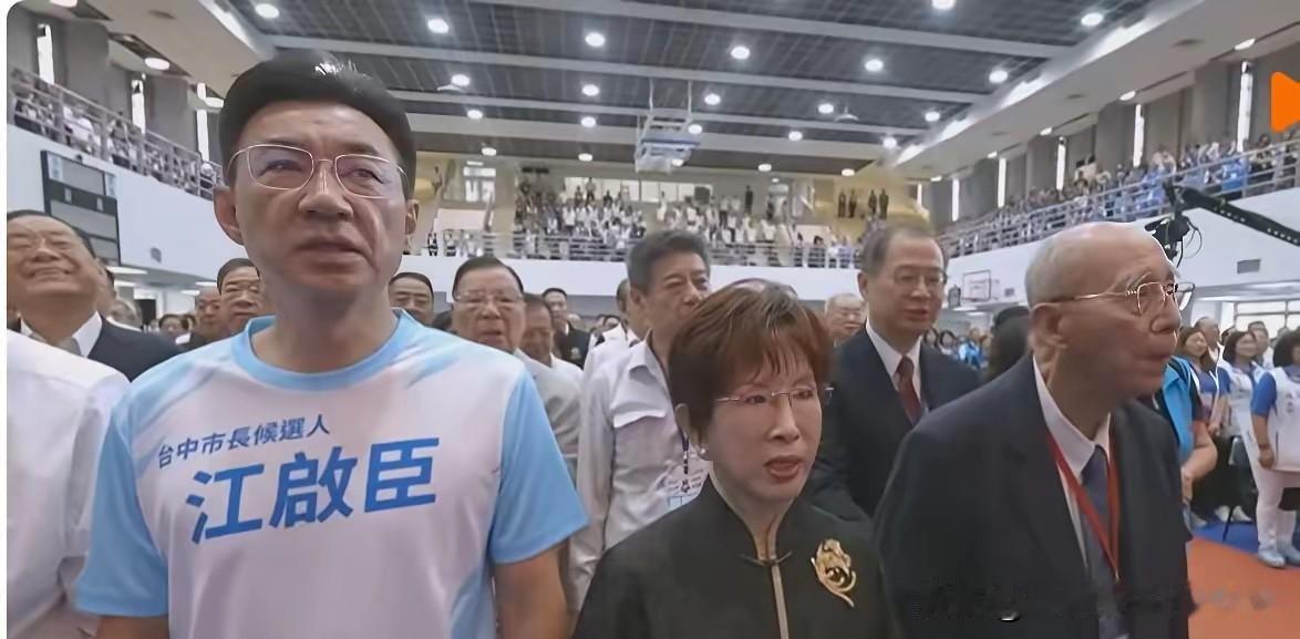 7月25日，国民党在台北举办全代会，本次大会主轴定为“顾民生、爱人民、拚和平、台