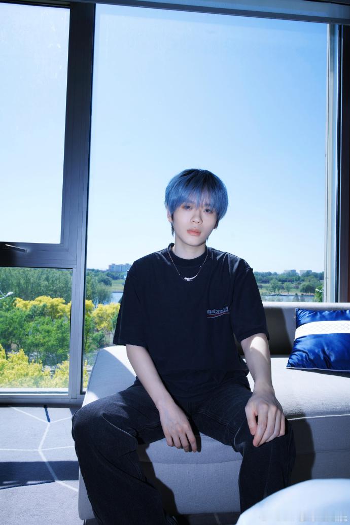 诚C漫展松弛感 这松弛感也真是没谁了，看得出来和粉丝的相处模式就像是和朋友一样！