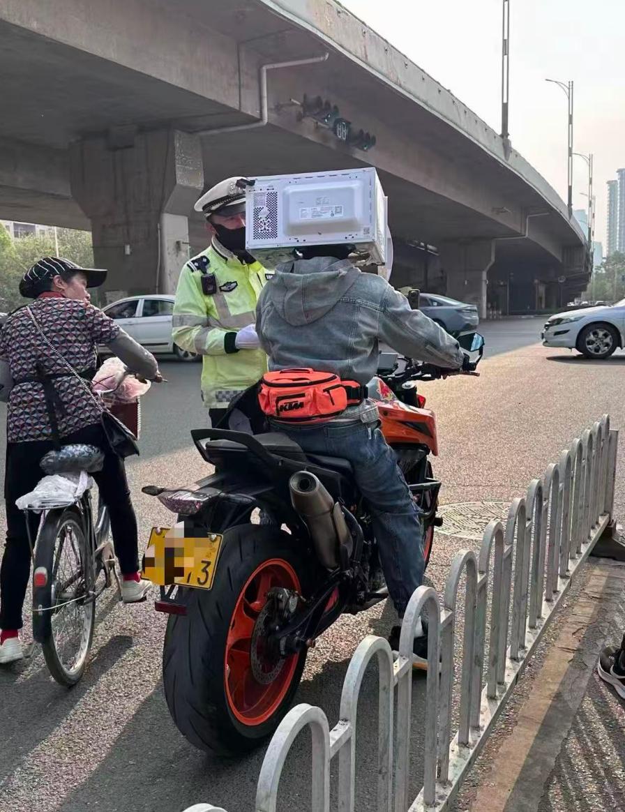 车若初见 这不抓你真有点说不过去了