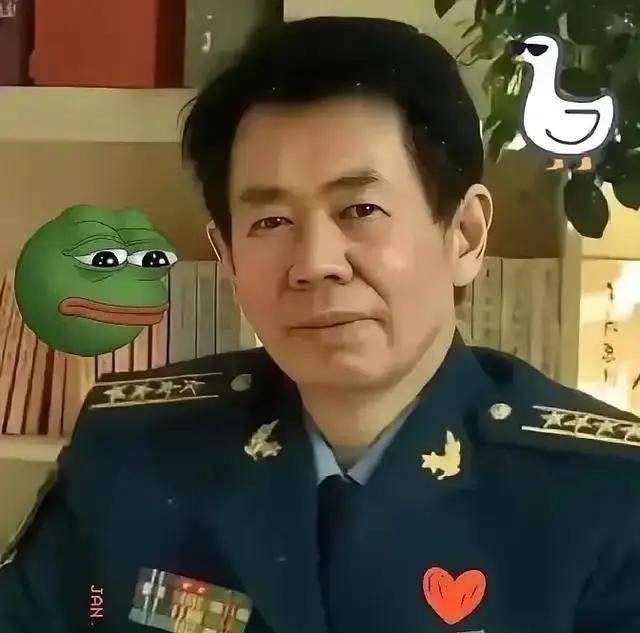 戴旭说：现在网络上常常吹嘘我军装备如何厉害，如何厉害，但实际上对手并不怕这些宣传