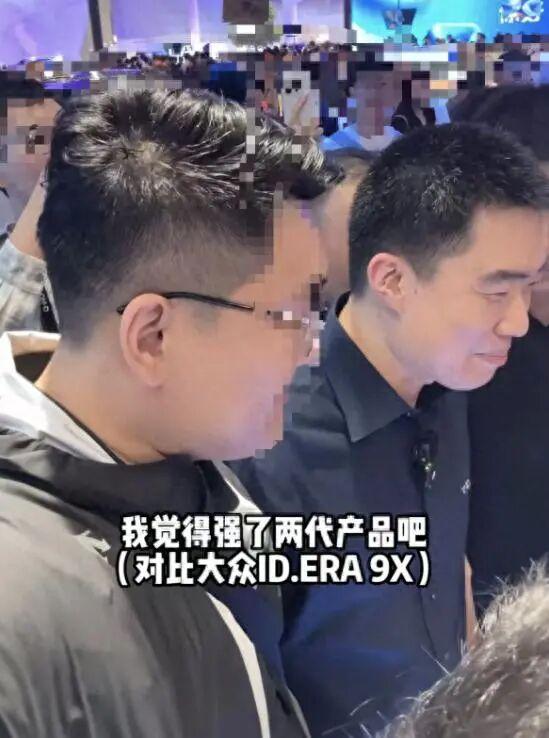 理想VS大众：这场嘴仗，我站中间看戏
北京车展最精彩的不是新车，是李想和大众高管