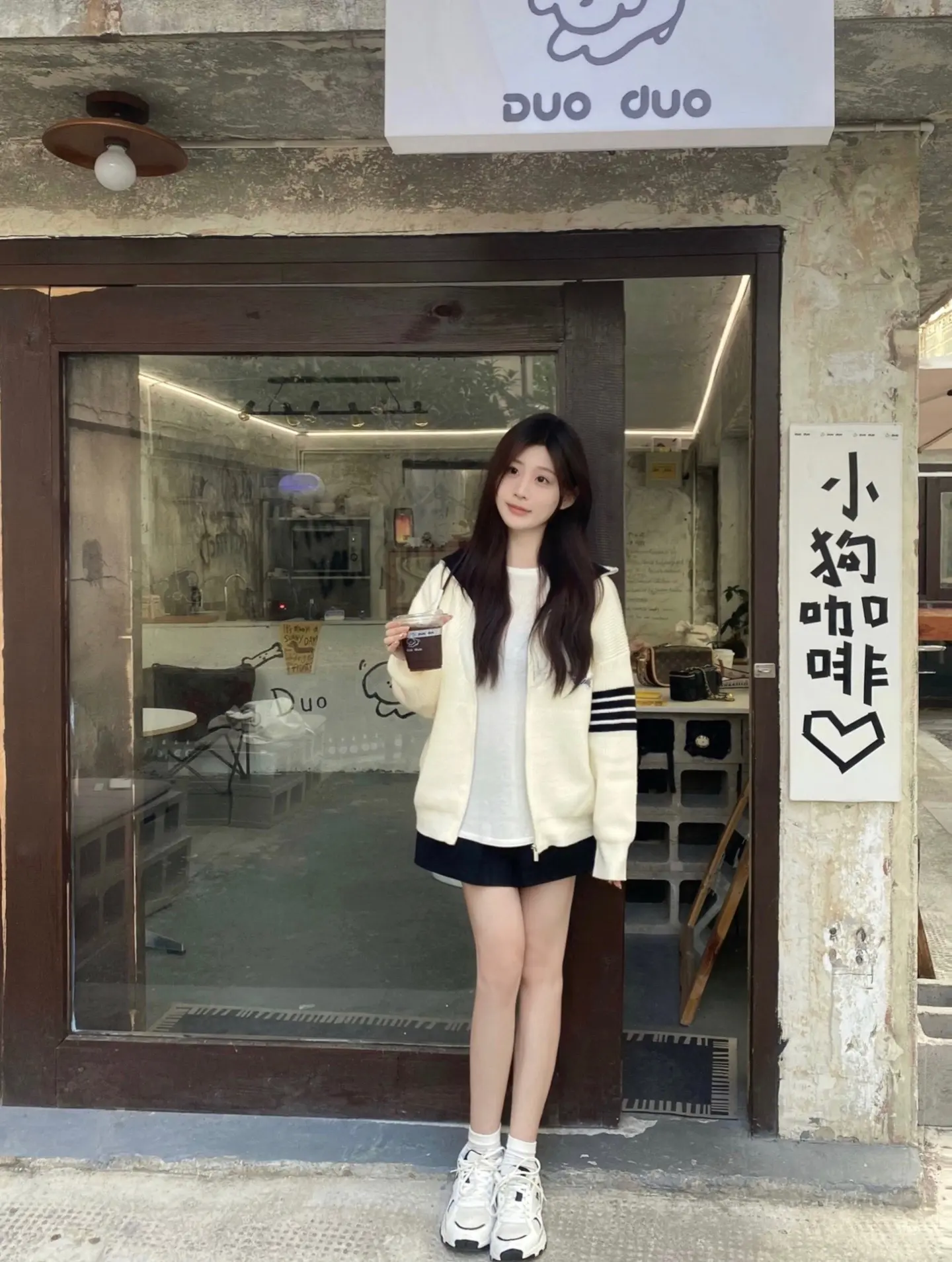 如果逃避能让你感到轻松 我帮你收拾行李