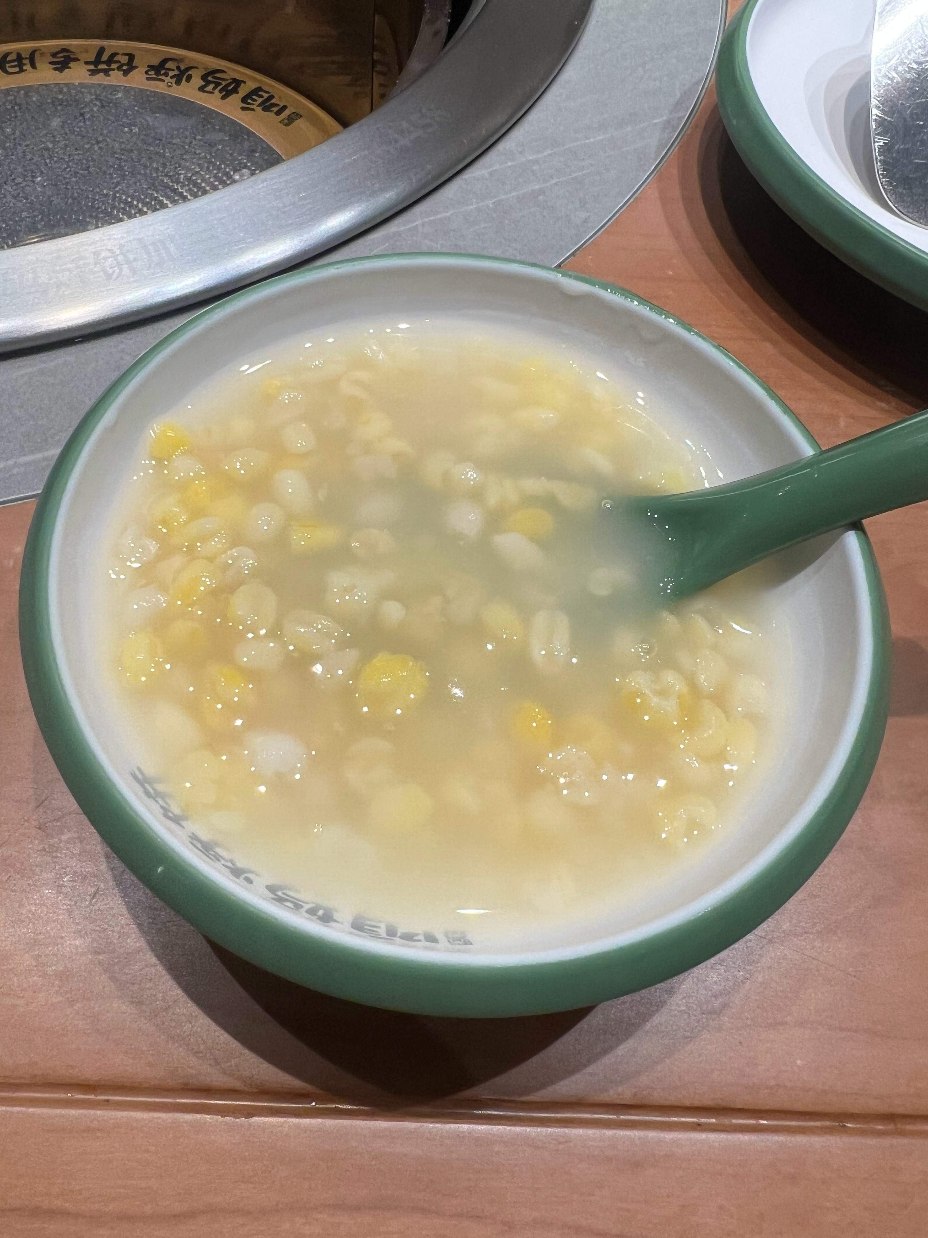 从沈阳回来了，感觉在沈阳呼吸的空气中都有白砂糖颗粒！！！不喜欢吃甜星人，真的每一
