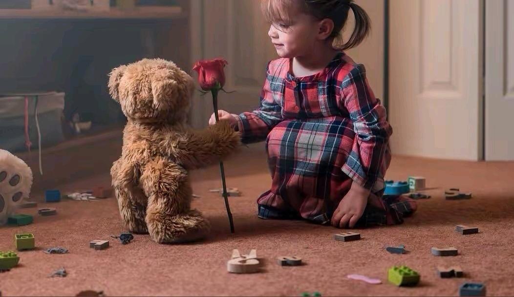 爱而不得
｜椛尘埃

有一种爱情
这个妹妹我曾见过
即使初相遇，然看着面善
心里