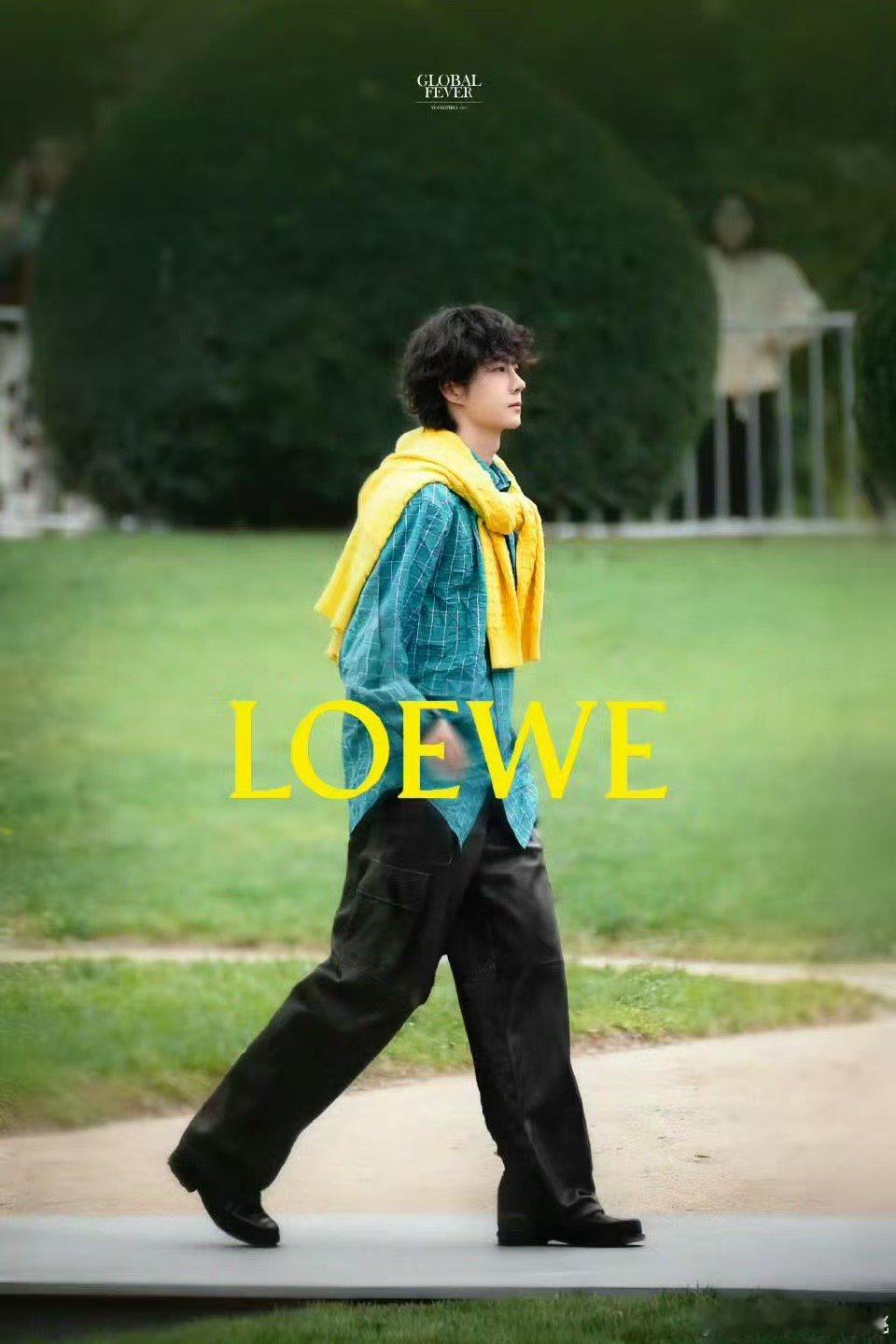 巴黎时装周社交媒体影响力Top15王一博上榜巴黎时装周社交媒体影响力巴黎时装周社