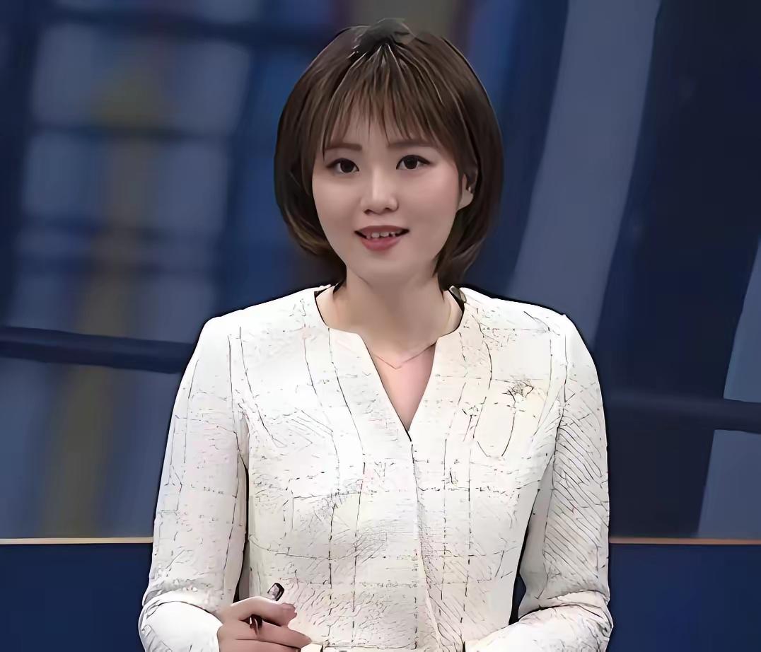 央视五台能不能换上侯英超，程靖淇，闫安，周雨一群专业人解说。看看湾湾解说多好。裁