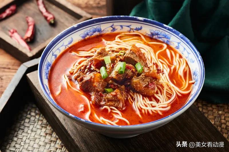 今日美食：三餐里的烟火与温柔
 
美食是平凡日子里最直接的慰藉，今日的三餐藏着恰