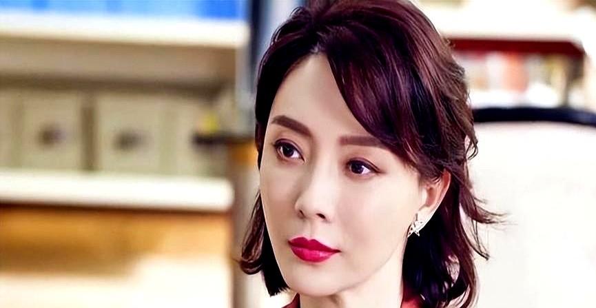 进组5天就被导演请走，这事儿放谁身上都得懵圈。

说的就是陈数和冯小刚。当年拍《