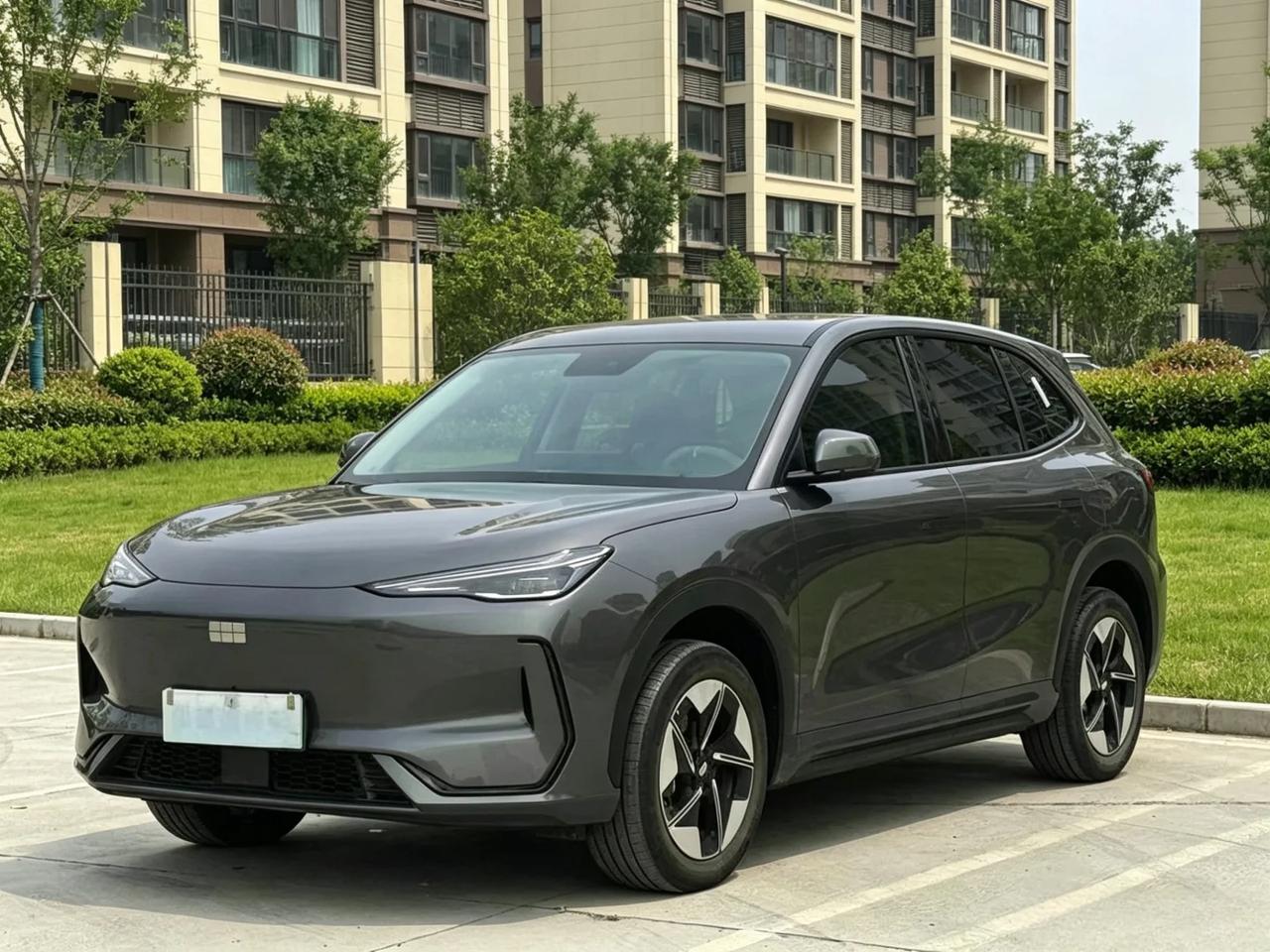 同价位SUV要不要选带激光雷达呢？
 
12 万买纯电 SUV，好多人都纠结一个