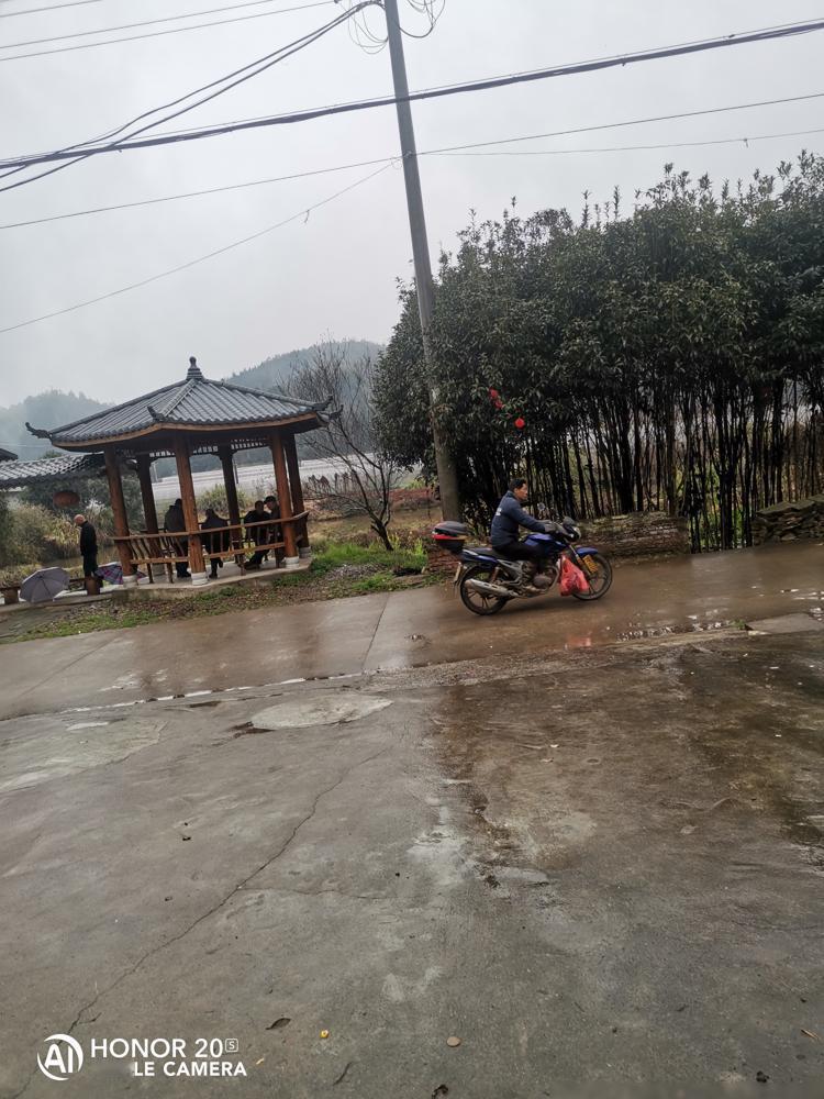 儿媳妇生日，我想给她一个惊喜，转1000元的红包给她，谁知多点了一个零出去，转了