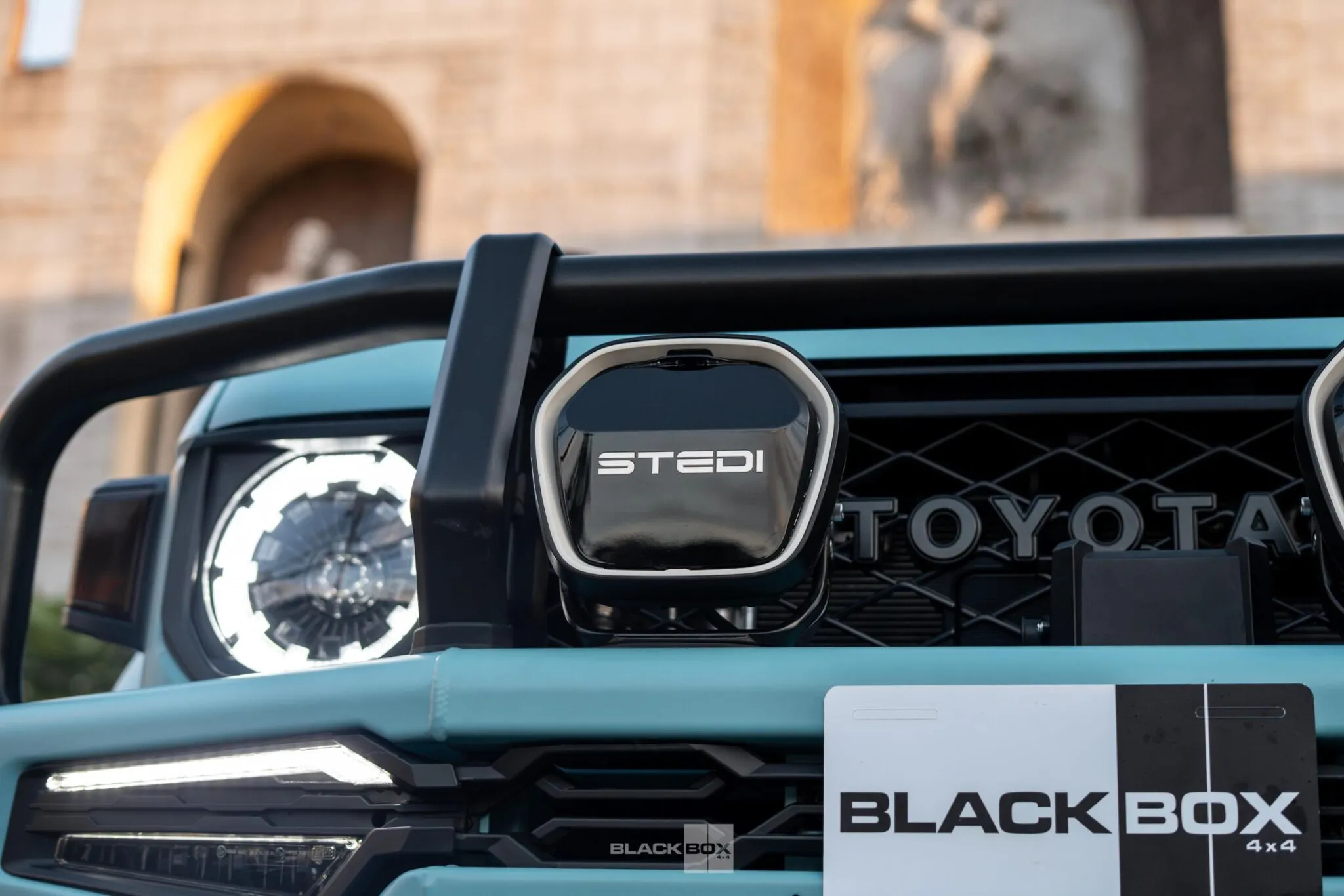 Black Box 4×4改装丰田兰德酷路泽LC76 ，70系原厂定位简约硬核工