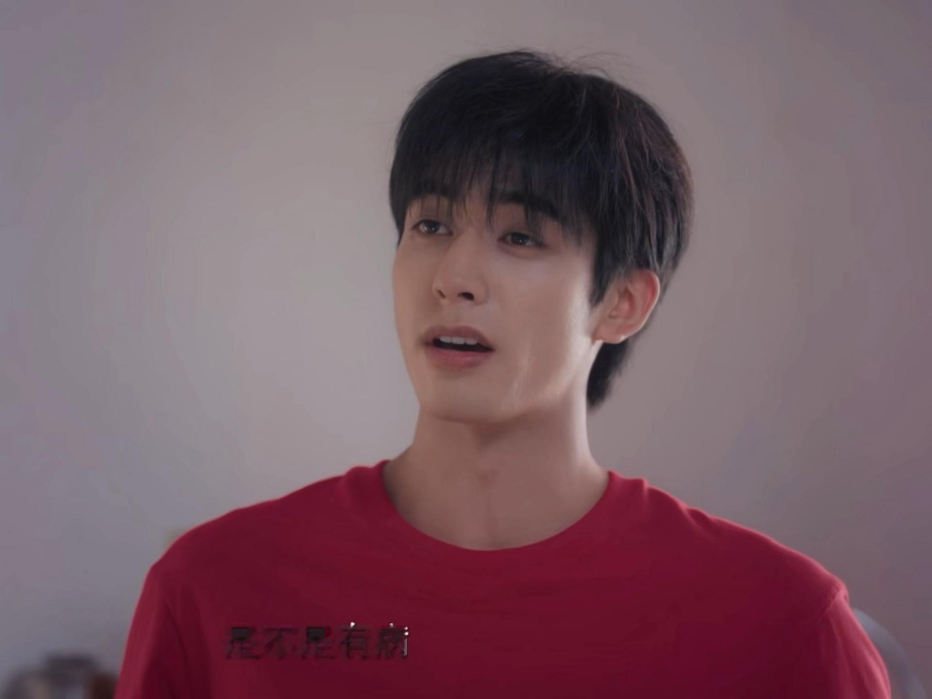 野狗骨头的哥妹味我太喜欢了，导演拍的很生活谁懂呢💧 